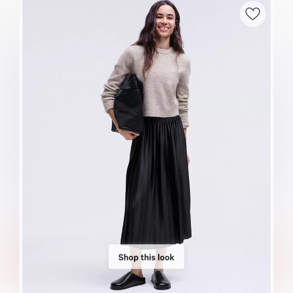 Lululemon Satin Pleated Midi Skirt in Black in XS - Picture 2 of 9